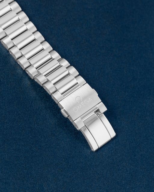 Omega Aqua Terra 150m Gents 220.10.38.20.12.001 Image 3